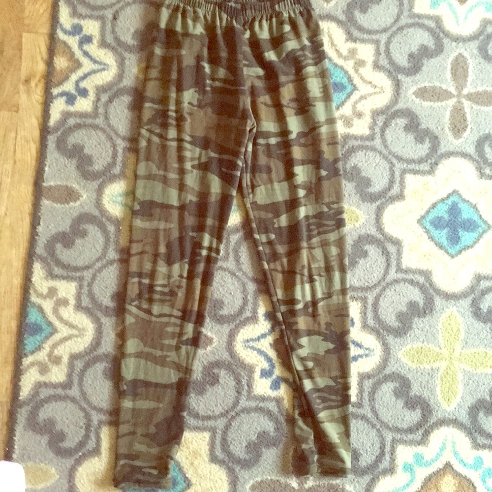 Camouflage leggings